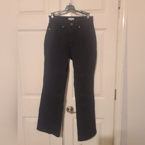 Croft & Borrow 4 short black pants